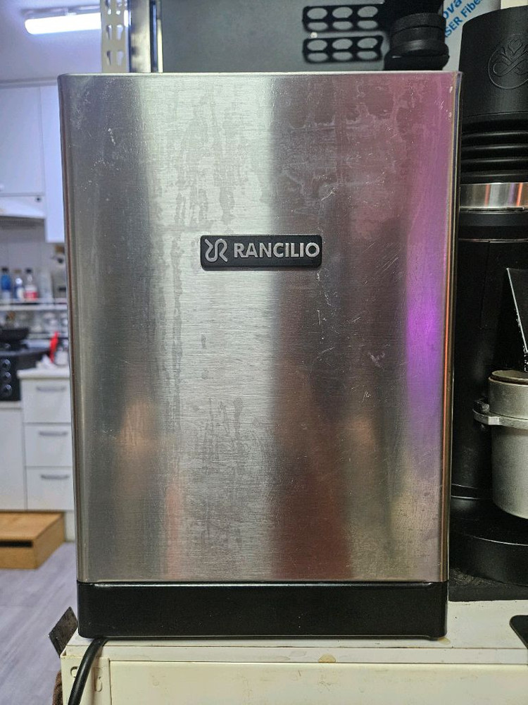 란실리오 실비아--3