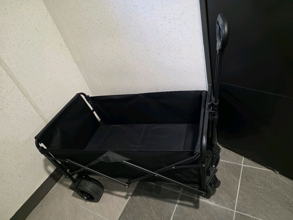 쇼파, 책상, 자전거 거치대, 스탠드 조명, 보행기구, 캐리어--6