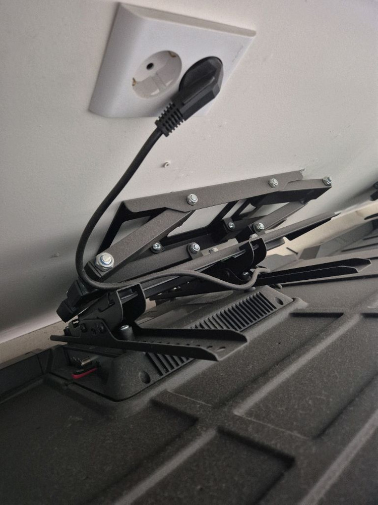 (2대남음)와사비망고 50인치 UHD TV + 상하좌우 벽걸이 브라켓 포함 (WMV500UHDTV)(총3대있습니다 이미지