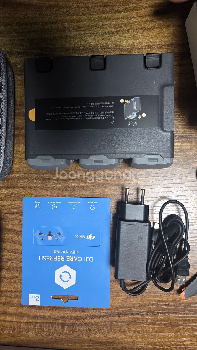 가격내림) DJI 매빅에어3S 플라이모어 콤보 개봉후 사용하지않는 새상품 과 2년 케어리프래쉬 판매합니다--1