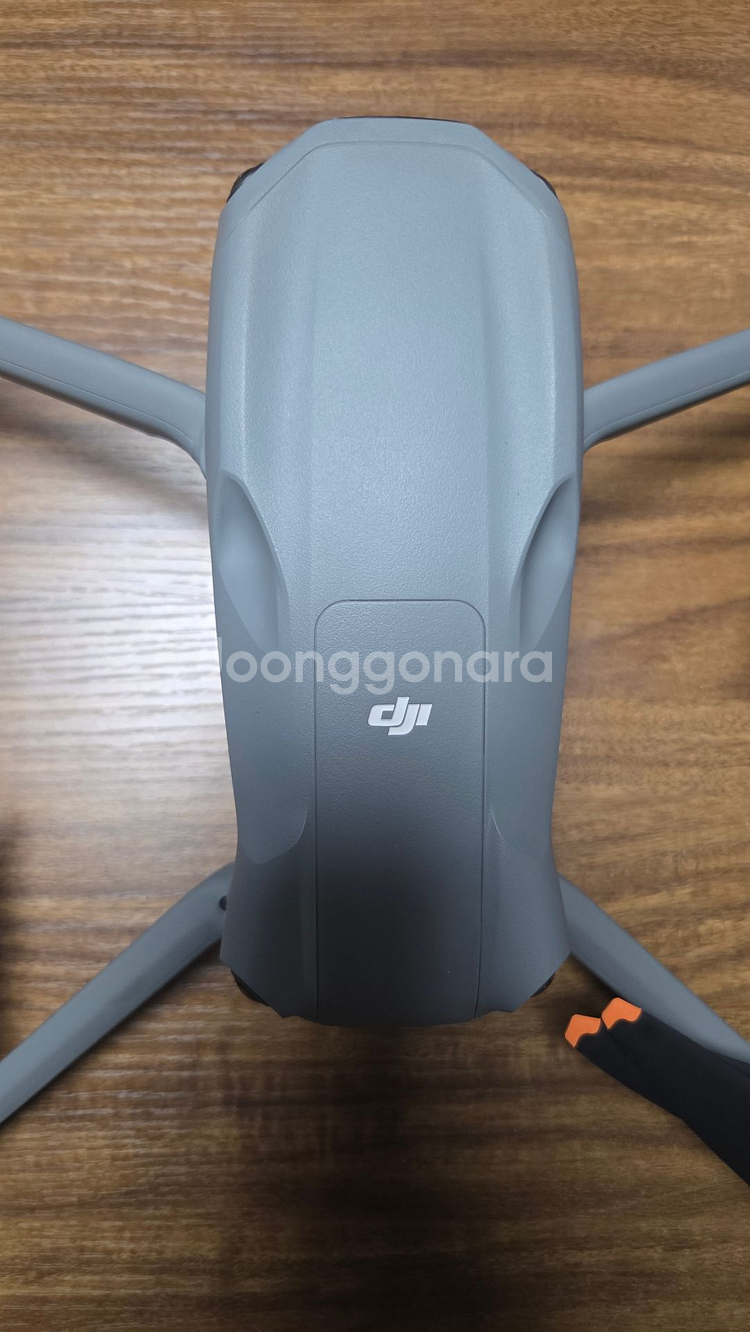 가격내림) DJI 매빅에어3S 플라이모어 콤보 개봉후 사용하지않는 새상품 과 2년 케어리프래쉬 판매합니다--6