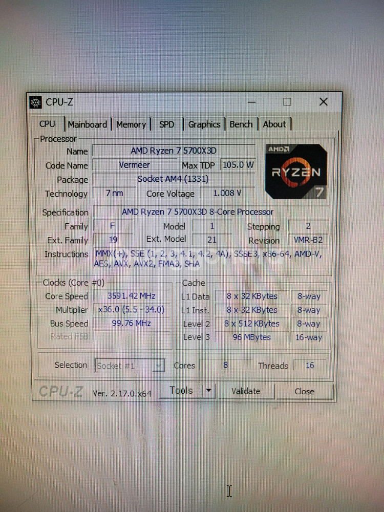 부산 라이젠7 5700X3D CPU 직거래로 팔아요--3