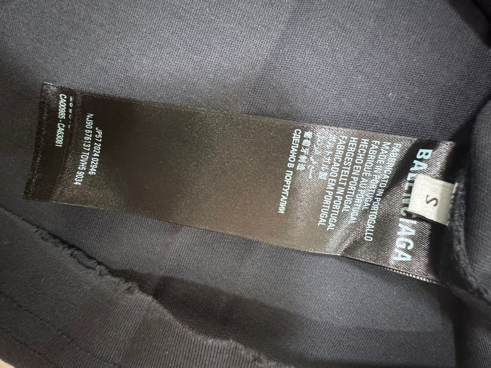 [발렌;시아가] 새상품 / 반팔 / 약 100~105 사이즈--3