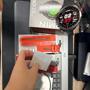 가민 골프워치 국내 정발 S70 GC 47mm 입니다 이미지