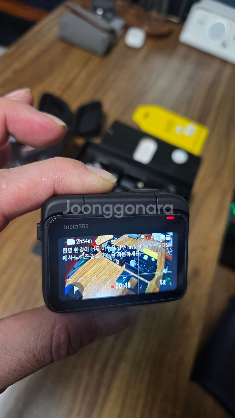 인스타 GO3S 128G박스개봉후 1회사용 판매합니다--2