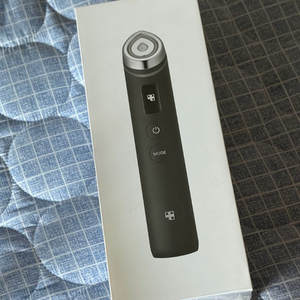 메디큐브 에이지알 부스터프로 미개봉 새상품 이미지