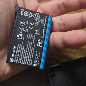 인스타360 X4정품 배터리 팝니다