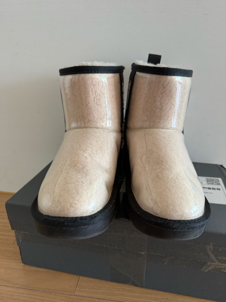 UGG 클리어부츠 키즈(EU33-34)--1