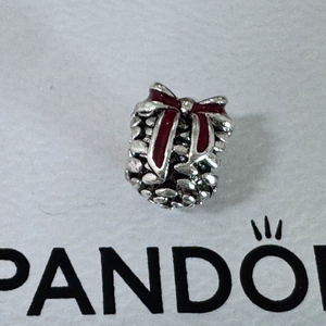 판도라 단종 레드리본 솔방울