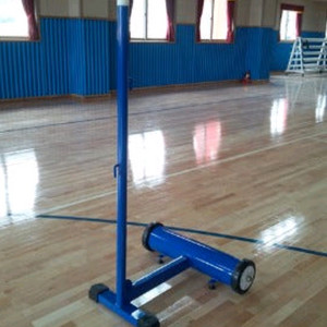 배드민턴 이동식 네트걸이. 지주