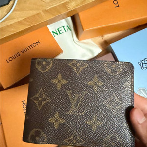 루이비통 모노그램 남성 카드지갑