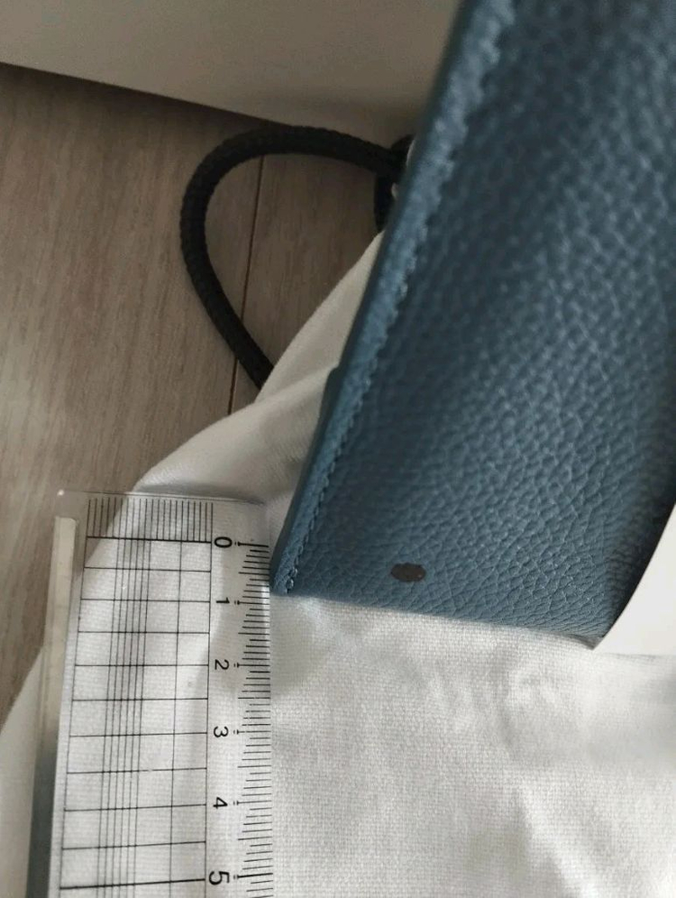 쿠론 하트 패턴 파우치백 이미지