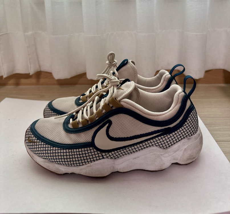 나이키 줌스피리돈 이미지