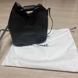 MM6 마르지엘라 재패니즈 클래식 크로스백