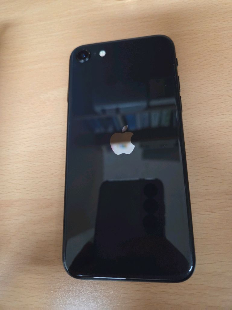 아이폰 SE 2세대 128GB--1