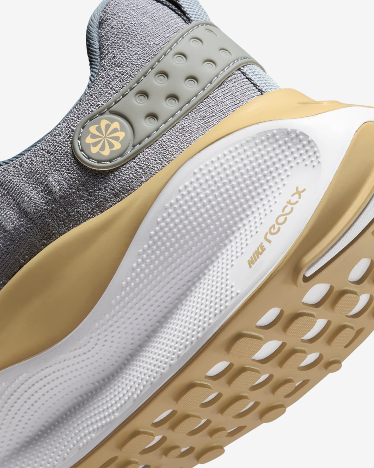 나이키 인피니티런 4 RN4 FJ1221-007 남성 마라톤화 이미지