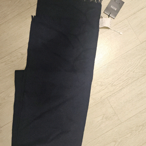 휴고보스 남성캐시100 머플러