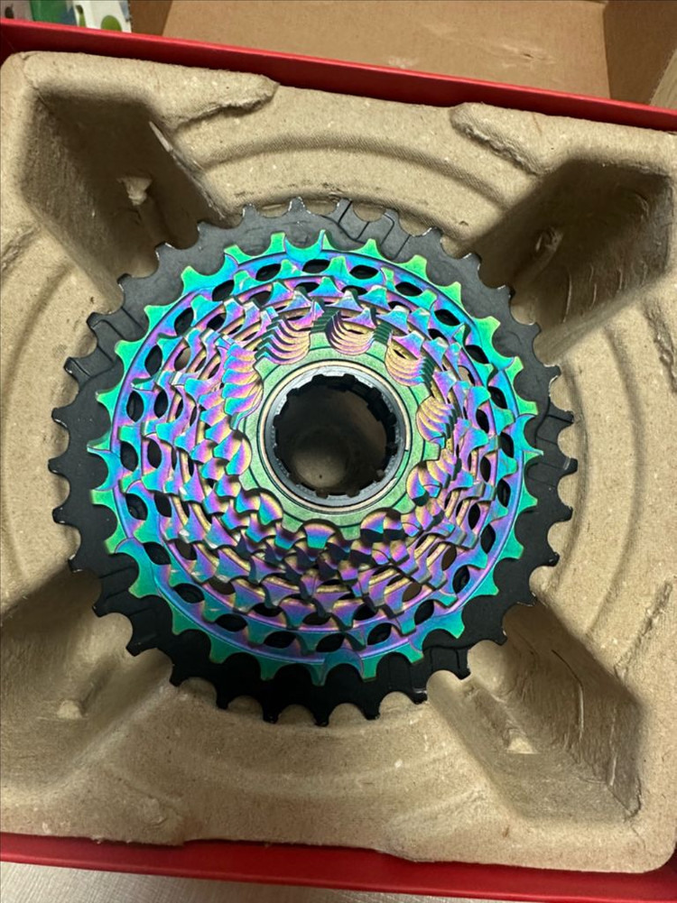 스램 레드e1 스프라켓 10-33 레인보우--1