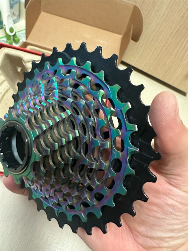 스램 레드e1 스프라켓 10-33 레인보우--4