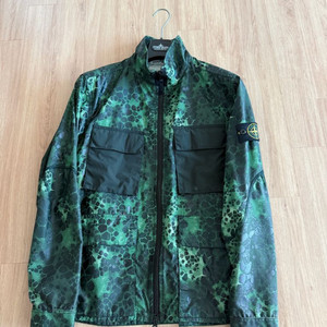 스톤아일랜드 엘리게이터 카모 투 포켓 자켓