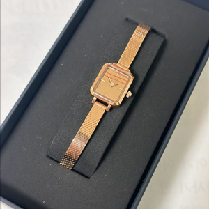 다니엘웰링턴 여성용 QUADRO MINI REFLECTION 폴 리시드 메탈 유광 손목시계