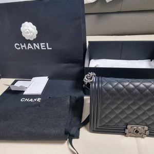 샤넬 보이백 빈티지 은장 미디움 백화점 정품