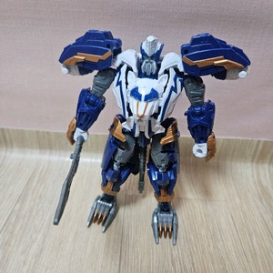 트랜스포머 레거시 썬더트론 팝니다