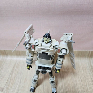 트랜스포머 스타워즈 콜라보 팝니다