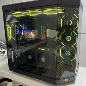 [하이엔드/풀셋] 9950X3D+ 64GB RAM + RTX 5070 Ti 리안리 무선 풀 셋팅 본체 판매합니다 이미지