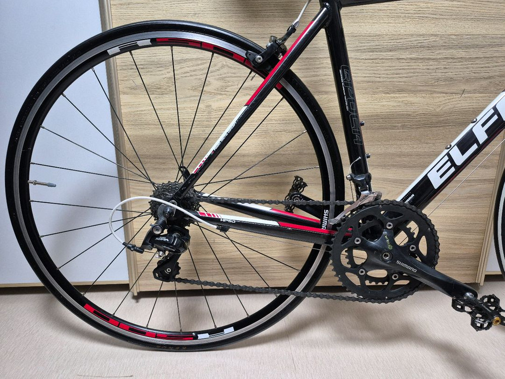 엘파마 에포카 E3500 로드 자전거--2