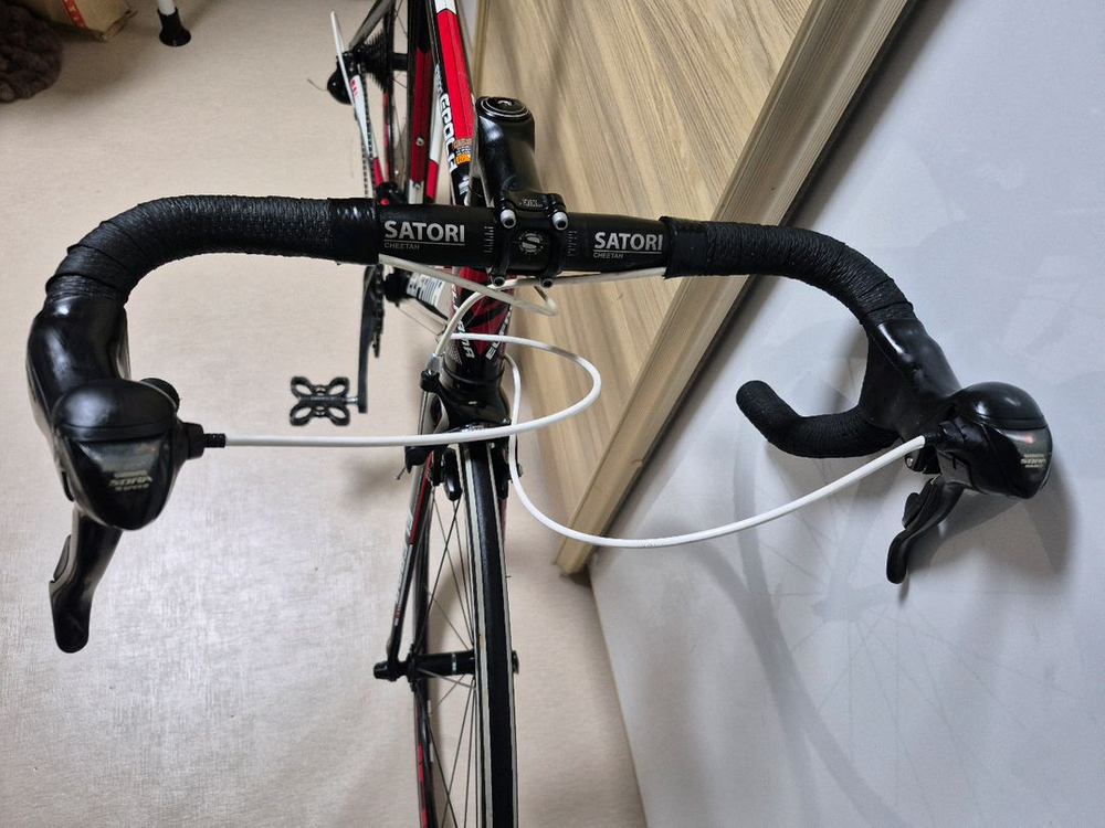 엘파마 에포카 E3500 로드 자전거--4