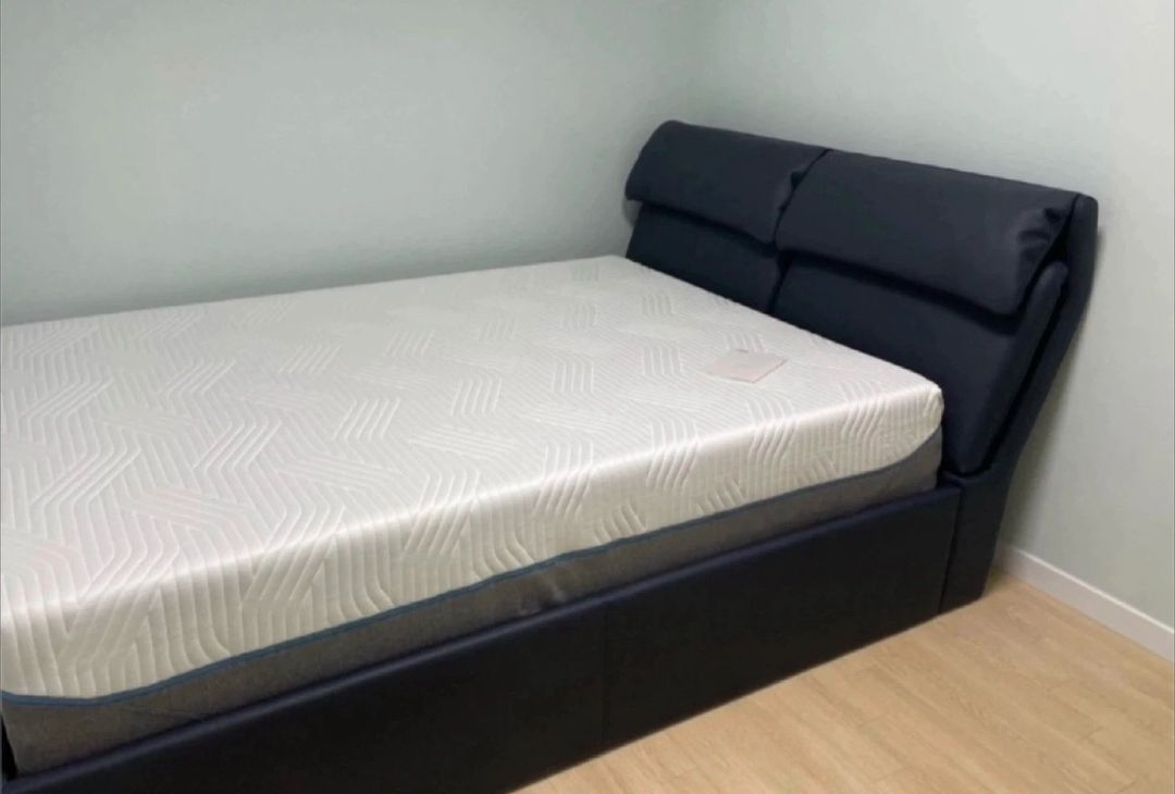 템퍼 클라우드 럭스 Q, 포뮬러 Q 매트리스 (프레임 포함) 이미지