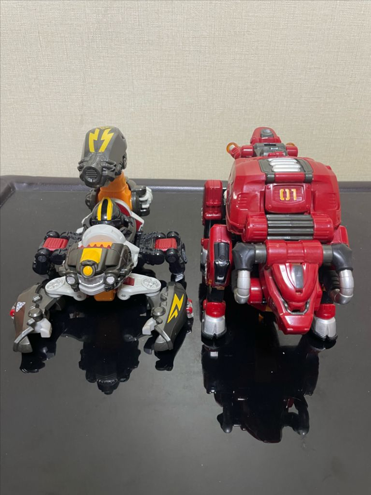 바이클론즈 [허리케인]--6