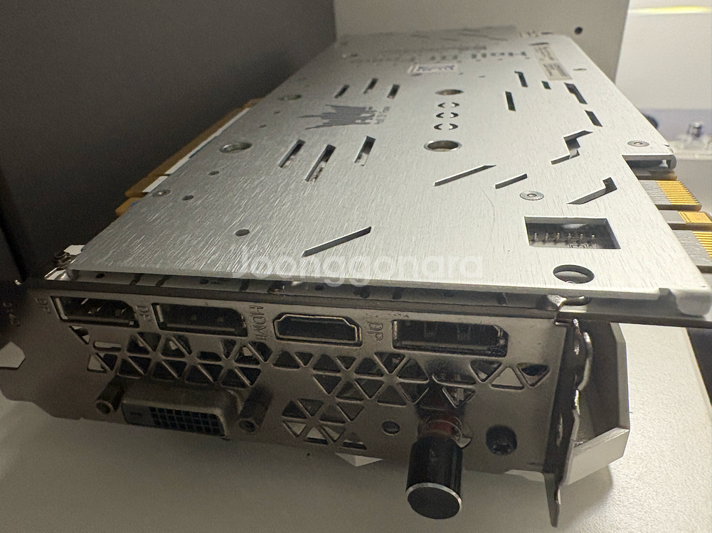 갤럭시 1080 HOF 그래픽카드--2