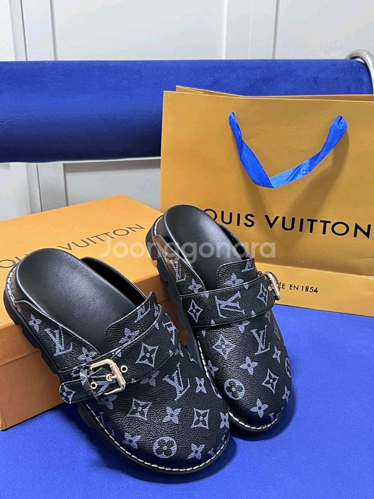 모노그램 뮬 샌들--1