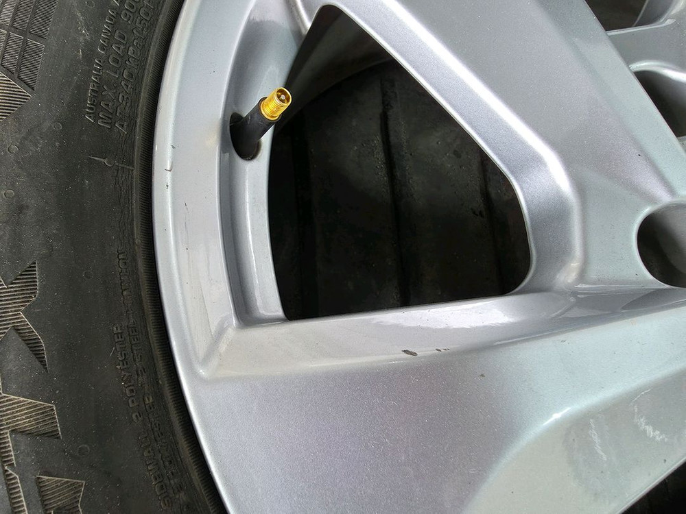 아우디 Q3 순정휠 18인치 휠타이어 중고휠 타이어 이미지