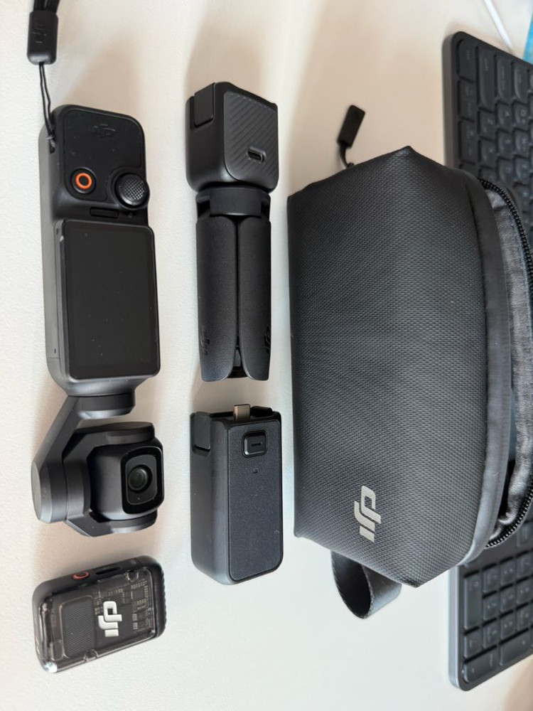 DJI 오즈모 포켓3 크리에이터 콤보 이미지