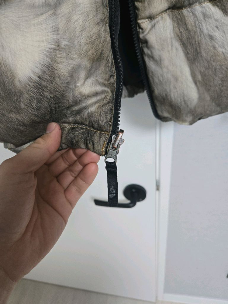 슈프림 노스페이스 퍼눕시 M사이즈팝니다 이미지