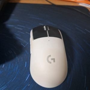 로지텍 G PRO X Superlight 지슈라2 게이밍 마우스 화이트 무선