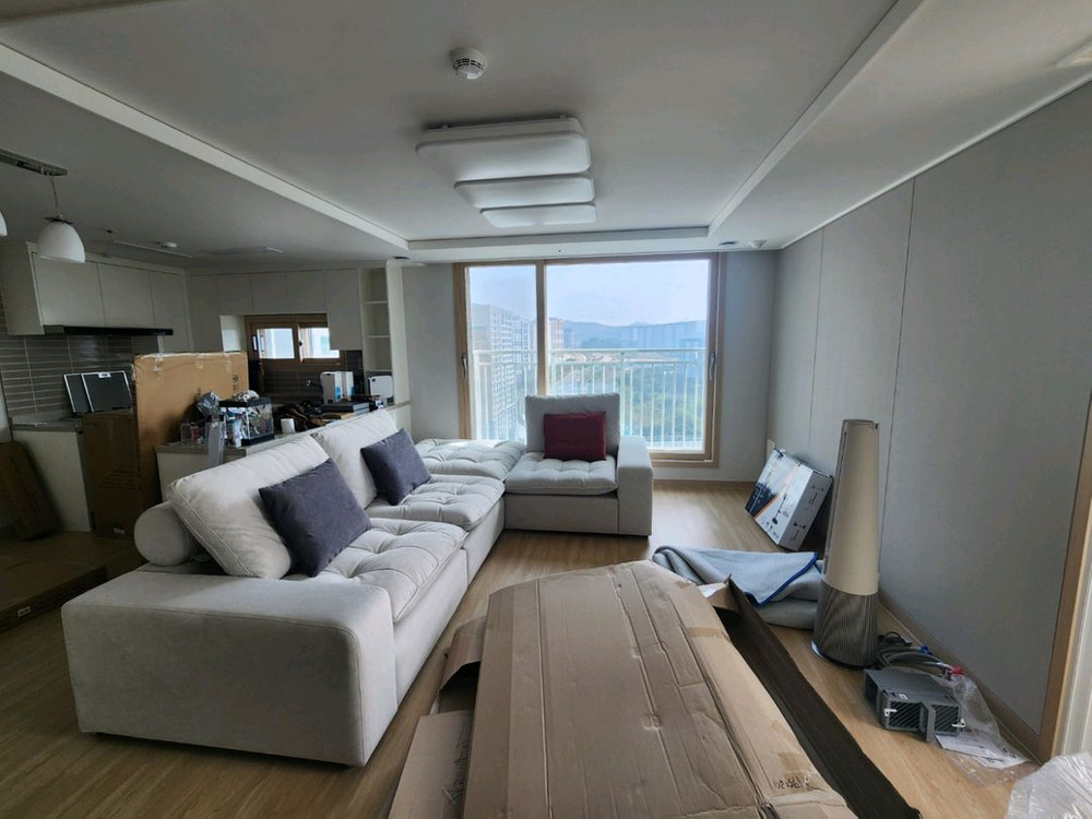 신혼가구 풀세트. 침실 풀세트. 밀리매트리스,레드플래닛소파,라미에스식탁 일괄판매--4