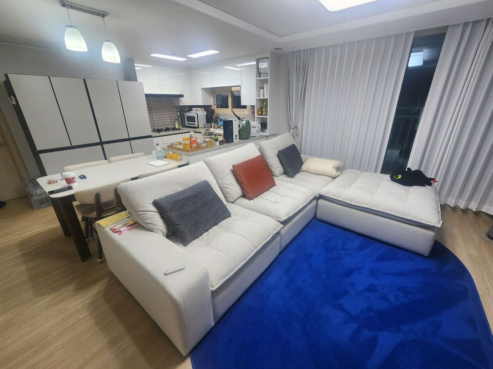 신혼가구 풀세트. 침실 풀세트. 밀리매트리스,레드플래닛소파,라미에스식탁 일괄판매--8