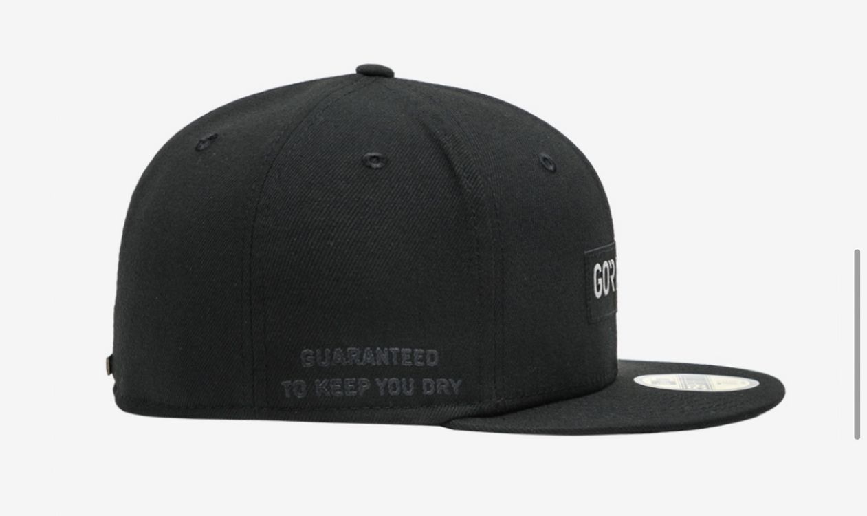 아웃도어 고어텍스 리플렉티브 뉴에라--2