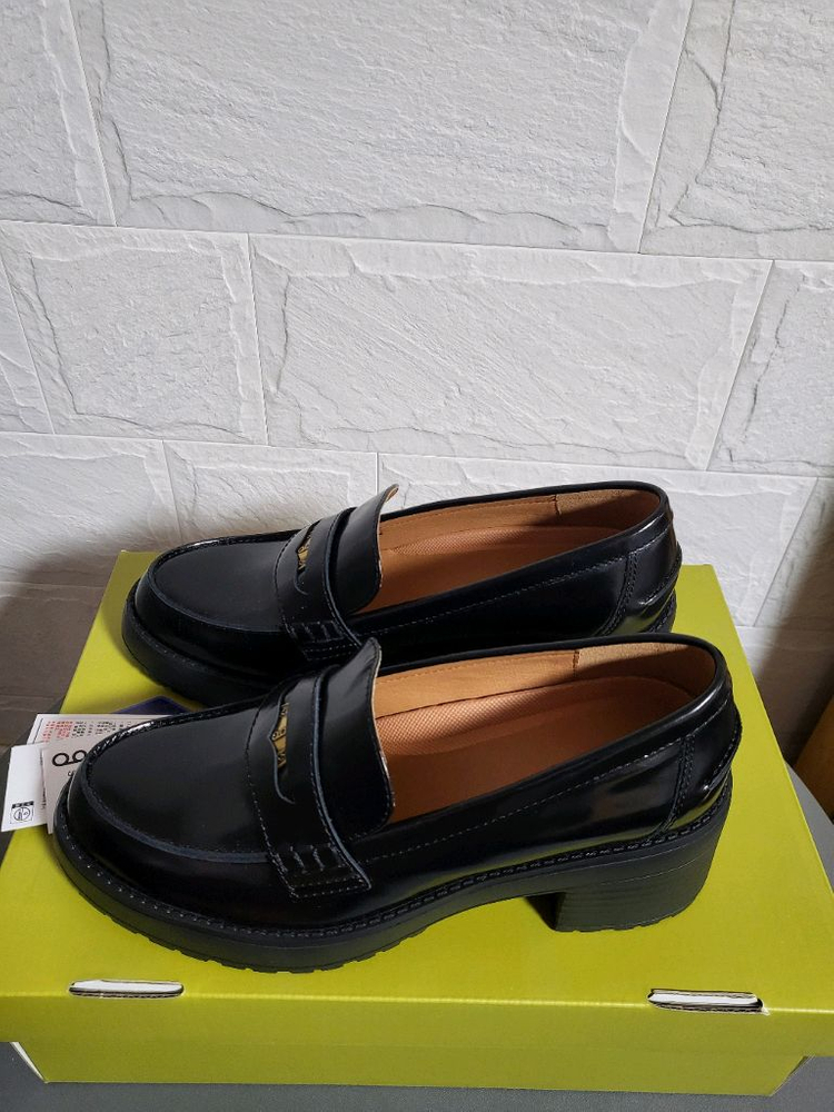 지스튜디오 플랫폼 로퍼 이미지