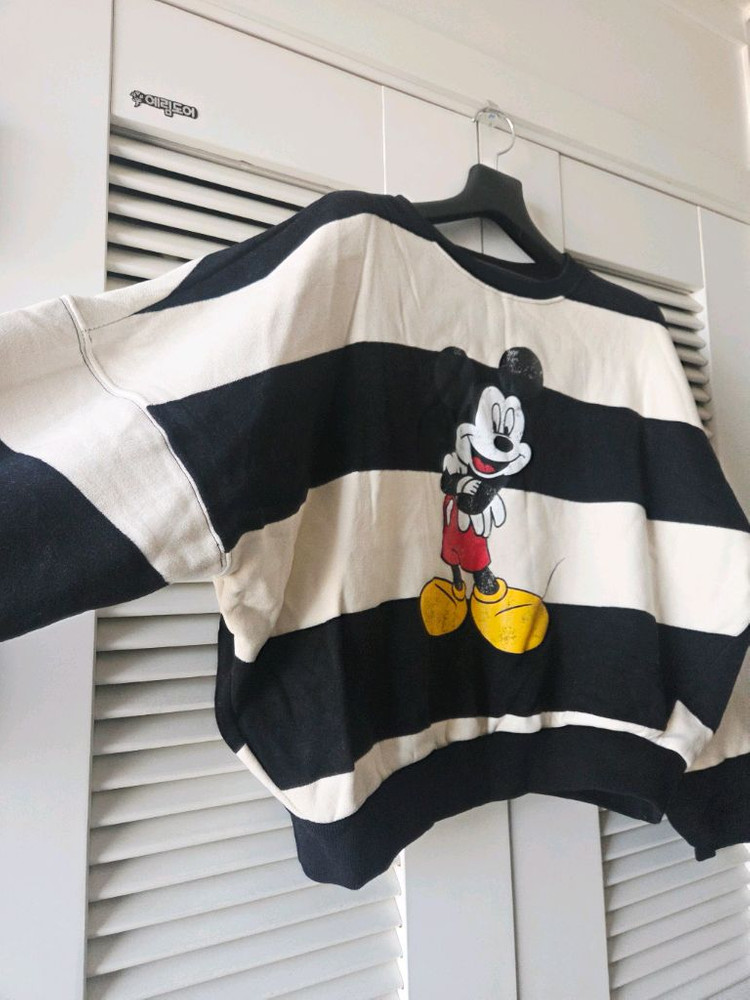 오버핏 미키마우스 스트라이프 맨투맨(프리사이즈)--1