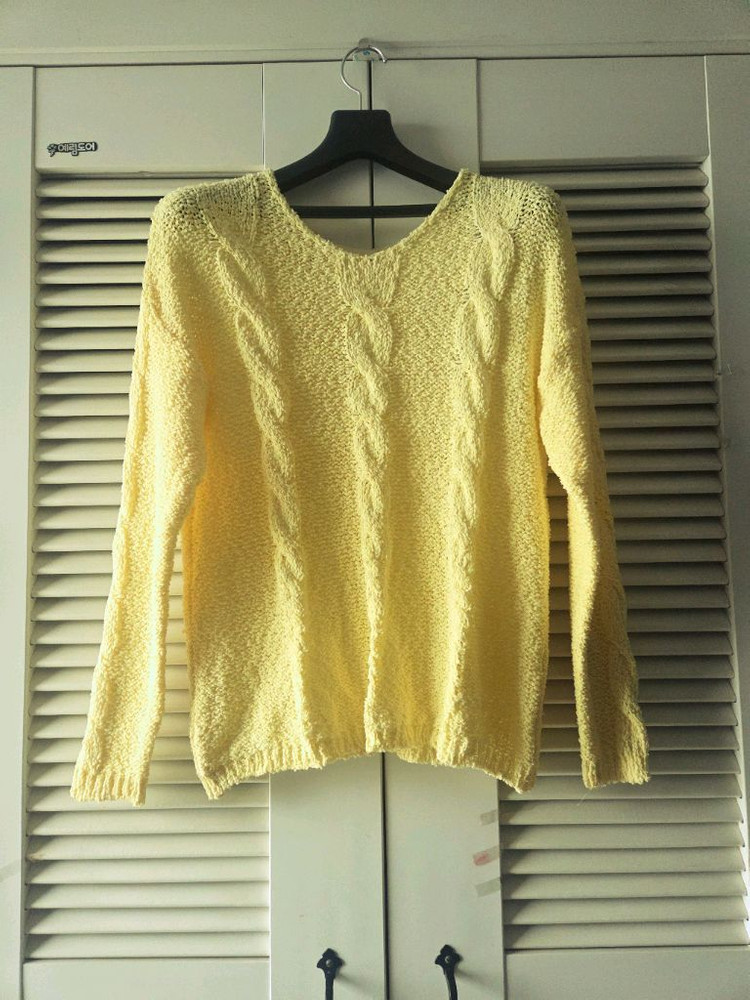 레몬옐로우컬러 케이블 부클 니트(프리사이즈)--0