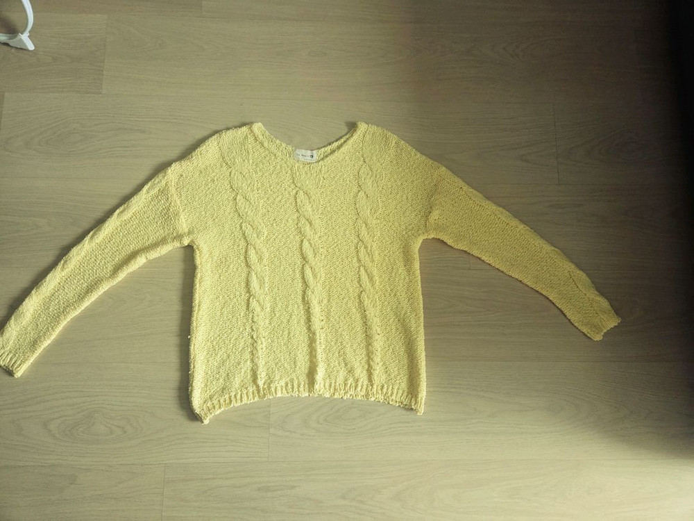 레몬옐로우컬러 케이블 부클 니트(프리사이즈)--5