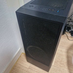 제온 1230v3 16GB GTX970 본체 팝니다 직거래시 35만 이미지