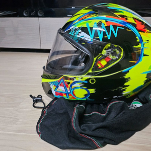 AGV 팝니다. 가격다운