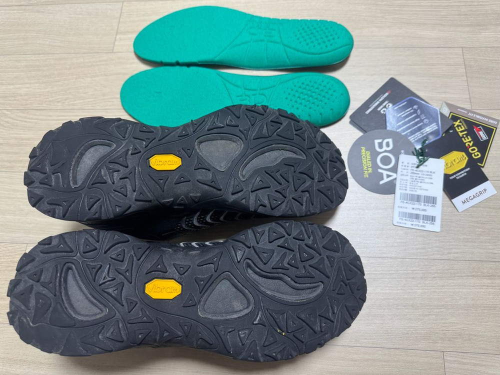 코오롱스포츠 아웃도어 워킹화 등산화 트레킹화(고어텍스, 비브람 메가그립)--6