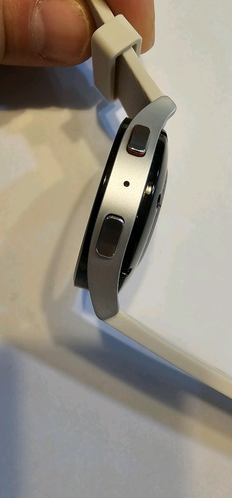 갤럭시 워치5 (44mm, 40mm 각 1대씩) 이미지